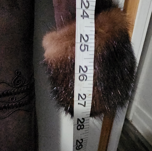 Ferriza Beaver Fur Shearling Women's sz: M (bust 39), L 42", Shoulder Length 27" - Picture 4 of 14